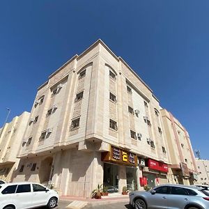 إيوان الربوة للشقق المخدومة Medyna Exterior photo