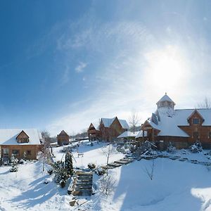 Hotel Новий Сезон Wyszka Exterior photo