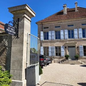 Bed and Breakfast Le Vieux Presbytere Confracourt Exterior photo