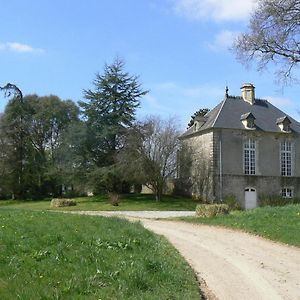 Elegant Holiday Home With Garden Near Beaches Valognes Exterior photo