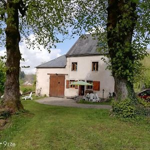 Maison Entiere Le Lavoir Saint-Brisson Exterior photo