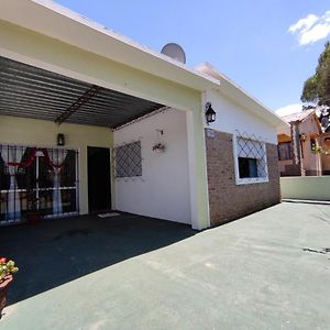 Willa Gusmar - Hermosa Y Confortable Casa A Pasos De La Playa. Playa Santa Ana Exterior photo