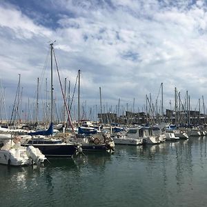 Home Boat Badalona Exterior photo