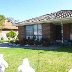 Apartament Effie Court Springvale South Exterior photo