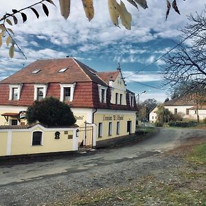 Hotel Penzion U Prihodu Jesenice  Exterior photo