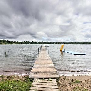 Lake Retreat With Dock, Deck And Bbq, Byo Boat! Dent Exterior photo