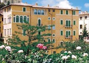 Hotel Palazzo Dragoni Spoleto Exterior photo