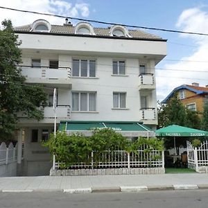 Niko Hotel Samokow Exterior photo