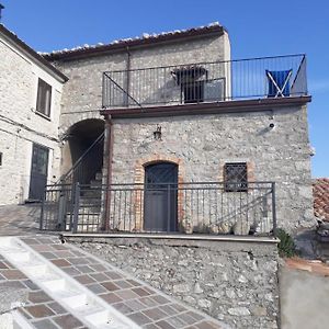 Willa Casetta Nel Borgo Torrebruna Exterior photo