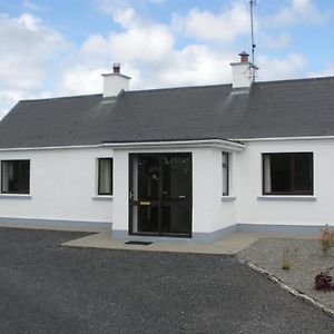 Willa Beautiful 3-Bed House In Knock Knock  Exterior photo