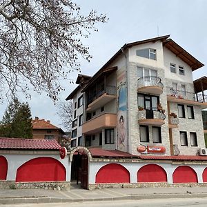 Hotel Chinara Ognianowo Exterior photo