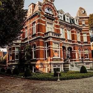 B&B 'T Kasteel & 'T Koetshuys Veurne Exterior photo