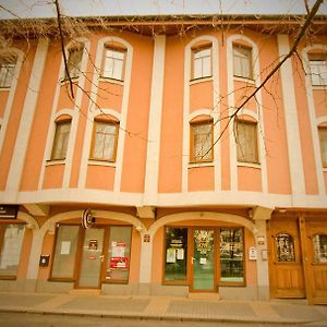 Hotel Kemences Csarda Es Panzio Hajdúszoboszló Exterior photo