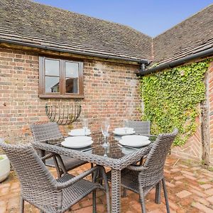 Dyke Farm Barn Near Brighton By Huluki Sussex Stays Exterior photo