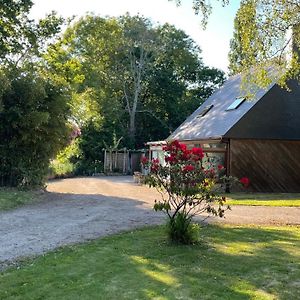 Bed and Breakfast Entre Terre Et Mer Combrit Exterior photo