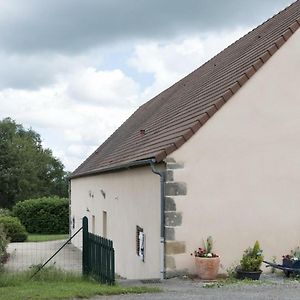 Willa Gite Independant Avec Piscine, Grande Terrasse, Jardin, Barbecue, Proche St Pourcain/Sioule Et Souvigny - Fr-1-489-78 Cressanges Exterior photo