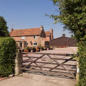 Brecks Cottage Newark-on-Trent Exterior photo