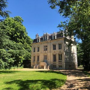 Bed and Breakfast Le Clos Du Cedre Saint-Ouen  Exterior photo