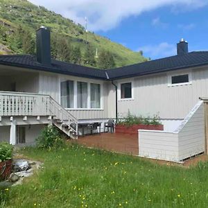 Willa Big House In Amazing Napp, Lofoten Exterior photo