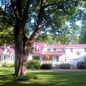 Buttonwood Inn On Mount Surprise North Conway Exterior photo