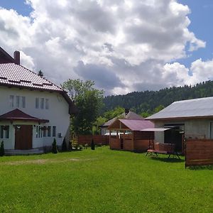 Casa Mołdawica Exterior photo