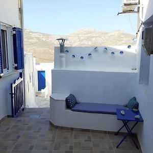 Willa Cycladic House White And Blue In Kato Chora Serifos Town Exterior photo