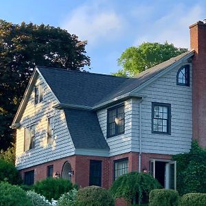 The Pebble Bed And Breakfast Halifax Exterior photo