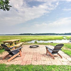 Willa Edgewater Escape With Boat Launch And Deck! Vineland Exterior photo