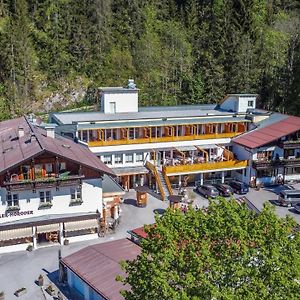 Hotel Geisler-Moroder Elbigenalp Exterior photo