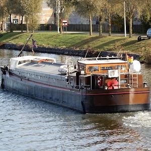 Bed and Breakfast Blackpearl Boat&Breakfast Terneuzen Exterior photo