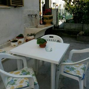 Bed and Breakfast Alfi Beb Le Torri Exterior photo