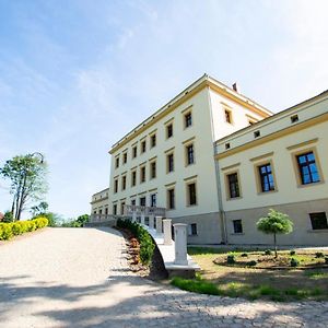 Bed and Breakfast Pałac Lubiechowa-Jelenia Góra- Riesengebirge Exterior photo