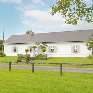 Lakeside Cottage Boyle Exterior photo