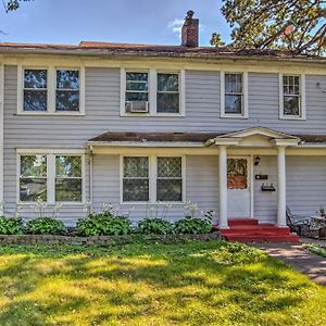 Townhome With Yard, 2 Mi To Downtown And Golfing Des Moines Exterior photo