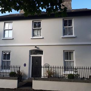 Bed and Breakfast Halpins Town House Wicklow Exterior photo