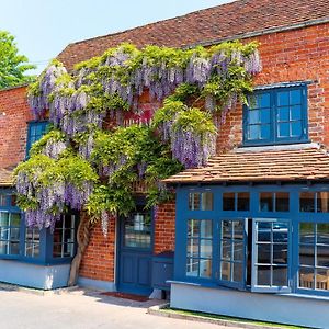 Bed and Breakfast The Broad Leys Aylesbury  Exterior photo