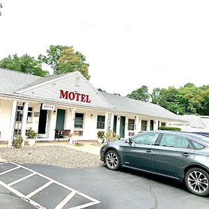 Nitey Nite Motel South Windsor Exterior photo