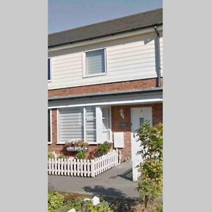Willa Comfy 2 Bed House Located At Wareham Train Station Exterior photo