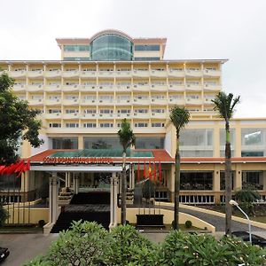 Hotel Khach San Cong Doan Quang Ba Hanoi Exterior photo