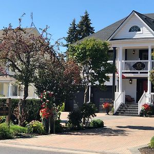 Bed and Breakfast Casa Blanca Boutique Bed & Breakfast Niagara-on-the-Lake Exterior photo