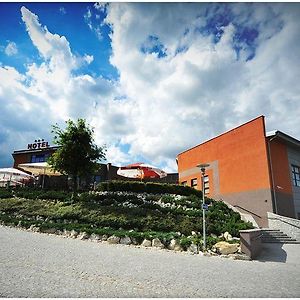 Hotel Esperanto Świdnica Exterior photo