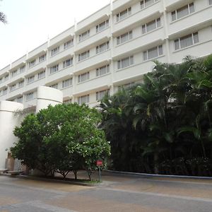 Ellaa Hotel Gachibowli Hajdarabad Exterior photo