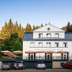 Hotel Orlik Teplice nad Metují Exterior photo