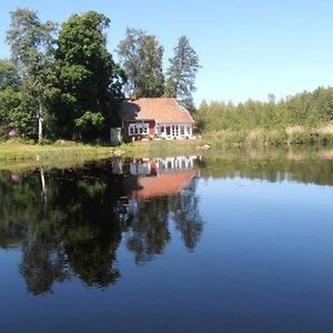 Lakeside Villa Nolmyra Exterior photo