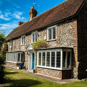 Willa Walnut Tree House Rustington Exterior photo