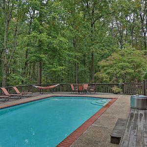 Apartament Forested Couples Retreat 20 Miles To Baltimore! Reisterstown Exterior photo