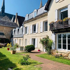 Hotel Les Tourterelles Vendôme Exterior photo