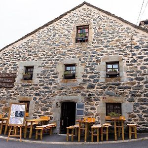 Hotel Auberge Des Calades Les Estables Exterior photo