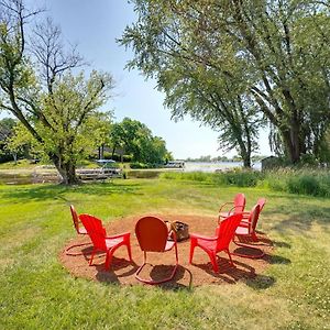 Willa Cedar Point Retreat Waterford Exterior photo