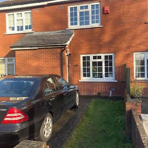 Willa Entire Terraced Two Story Redbrick House With Parking In Secluded Cul De Sac Dublin Exterior photo